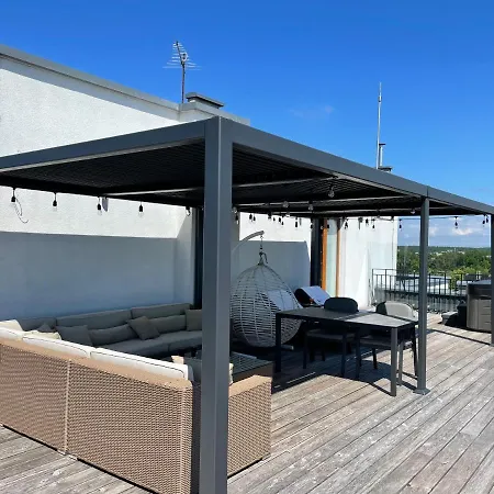 Sea View Penthouse Terrace Old Town Апартаменты Паланга