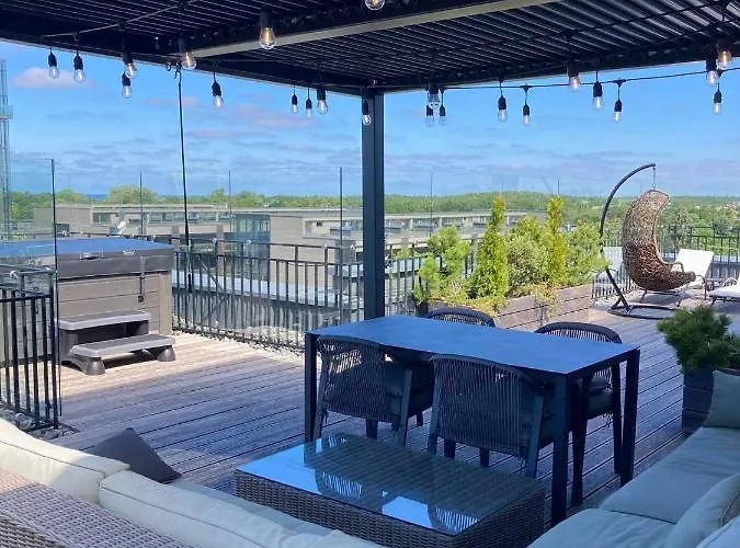 Sea View Penthouse Terrace Old Town Apartment *